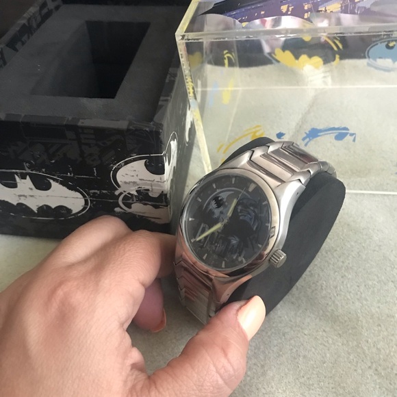 Fossil Limited Edition Batman Watch - Picture 4 of 8